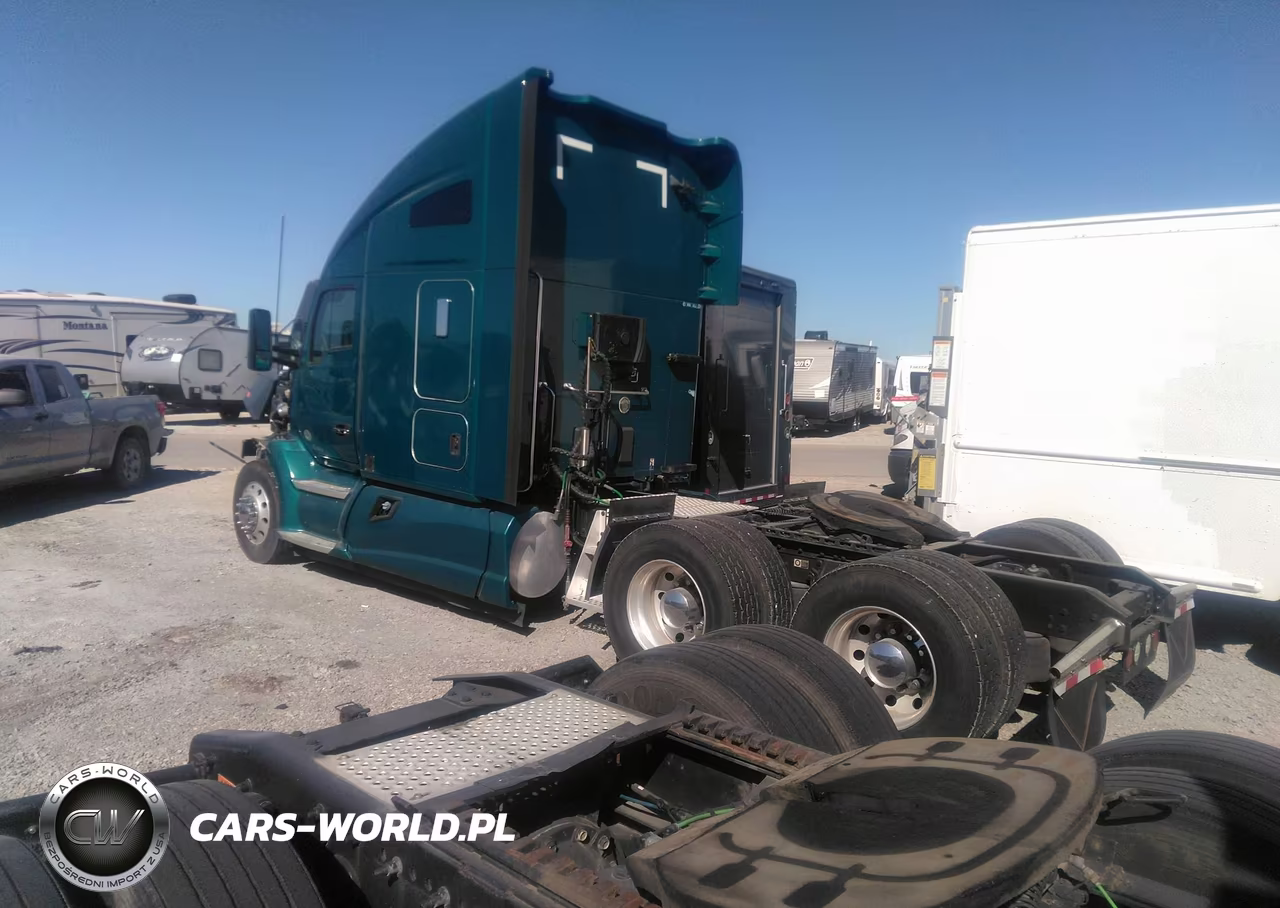 2016 Kenworth T680 T680 VIN:1XKYDP9X8GJ464792 - 3