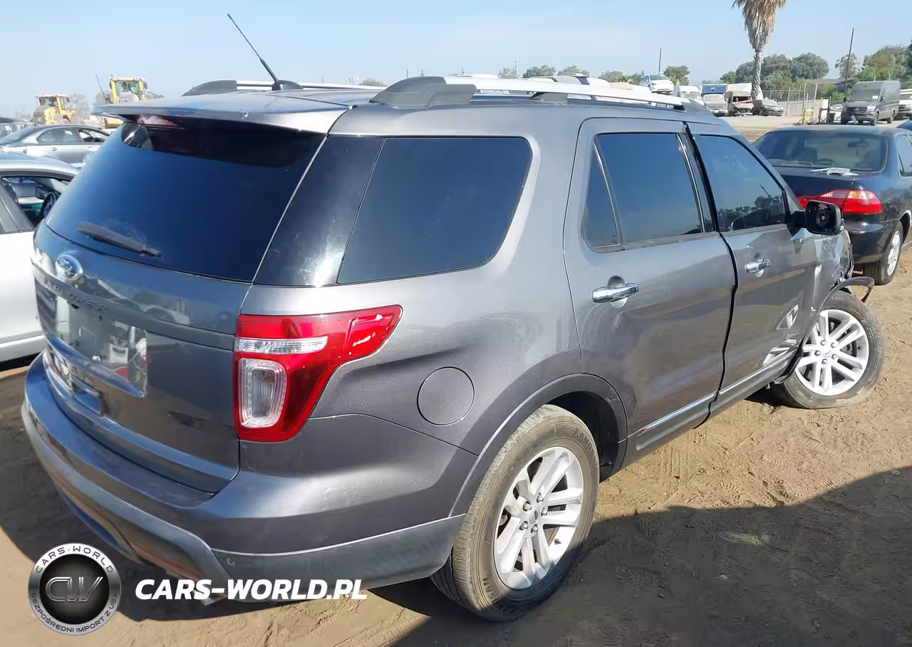 2014 Ford Explorer Xlt VIN:1FM5K7D87EGC48426 - 4