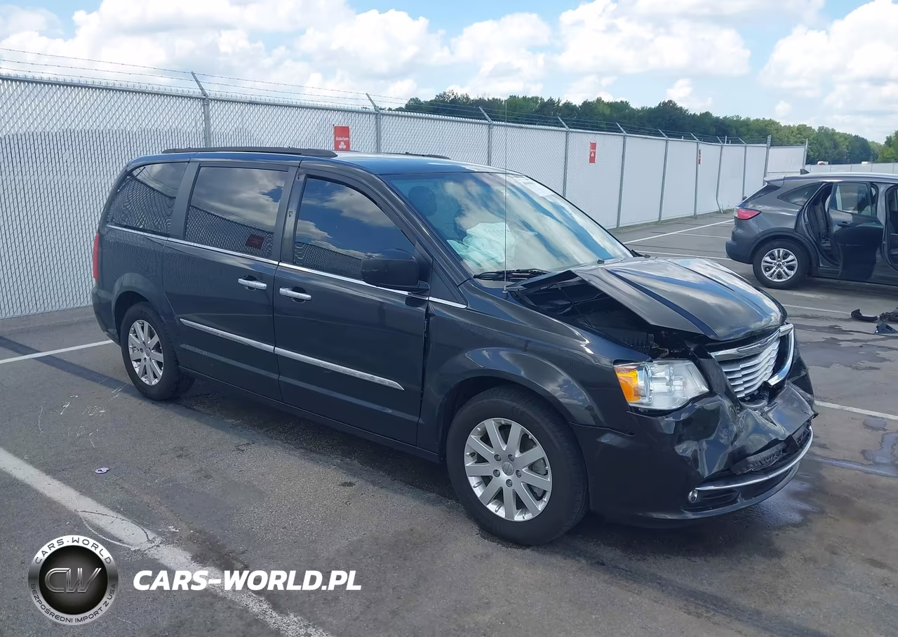2014 Chrysler Town & Country Touring