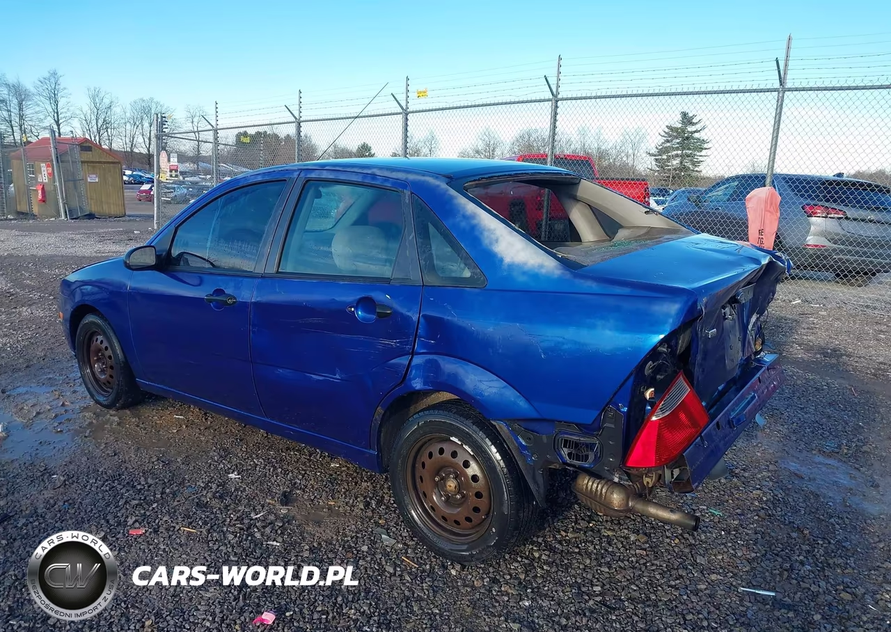 2005 Ford Focus Zx4 VIN:1FAFP34N55W310152 - 3
