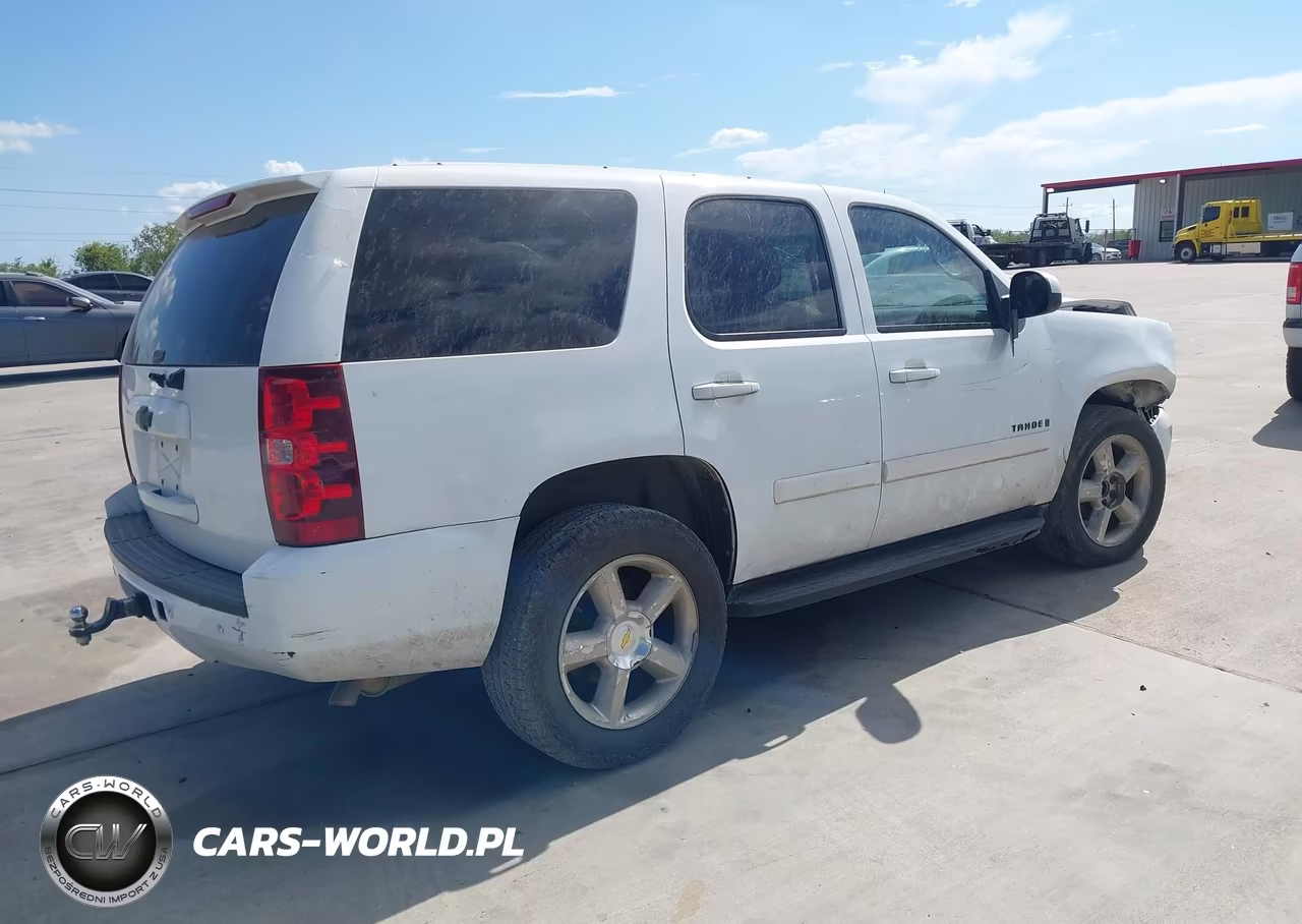 2009 Chevrolet Tahoe Lt2 VIN:1GNFC23069R173935 - 4