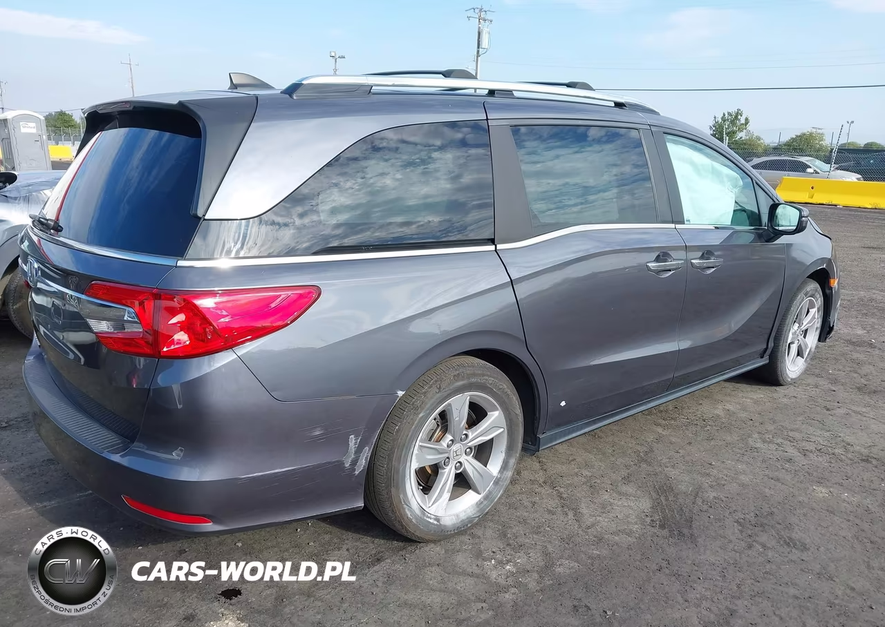 2018 Honda Odyssey Ex-L VIN:5FNRL6H77JB061349 - 4