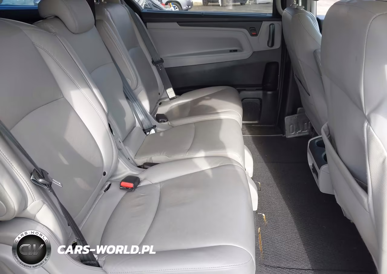 2018 Honda Odyssey Ex-L VIN:5FNRL6H77JB061349 - 8