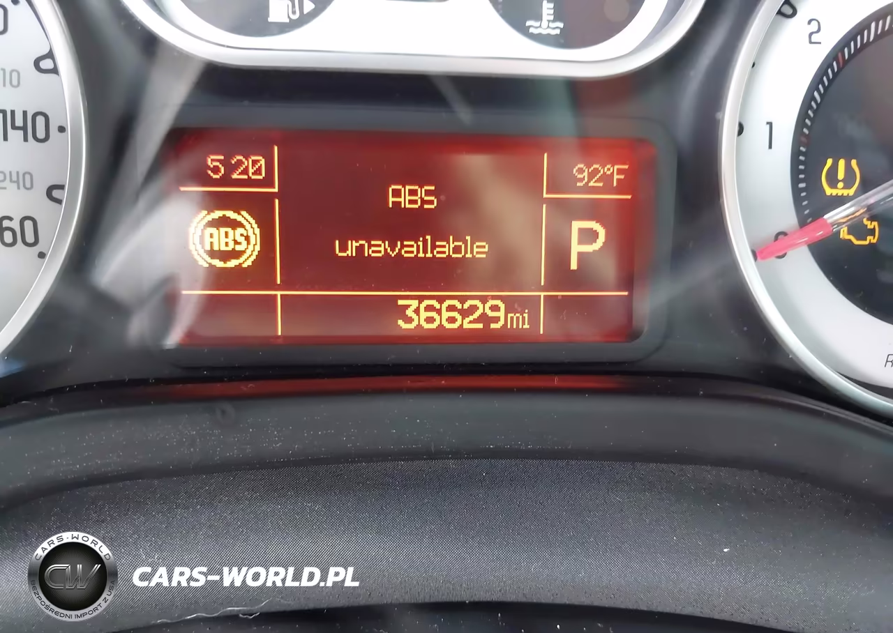 2014 Fiat 500L Trekking VIN:ZFBCFADH5EZ022387 - 16