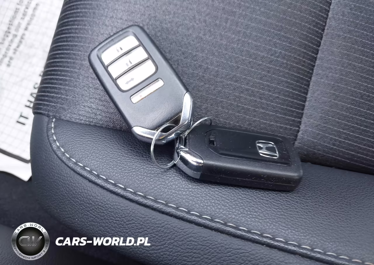 2019 Honda Accord Sport VIN:1HGCV1F3XKA107738 - 11