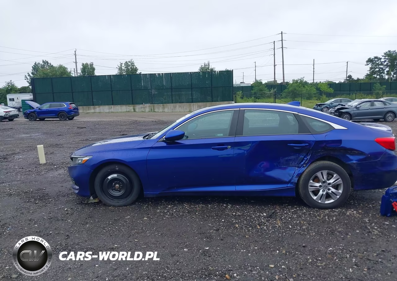 2019 Honda Accord Sport VIN:1HGCV1F3XKA107738 - 14