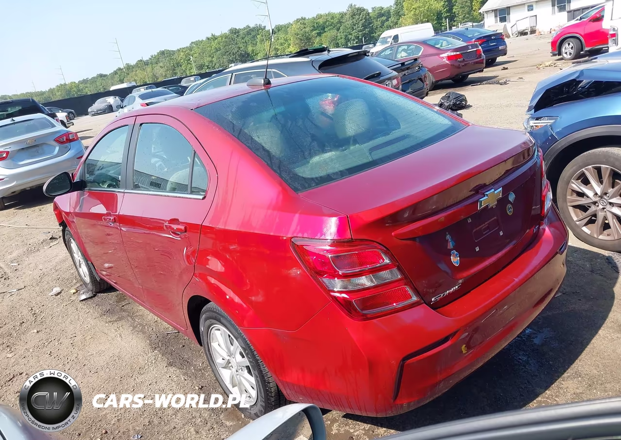 2018 Chevrolet Sonic Lt Auto VIN:1G1JD5SH6J4118209 - 3