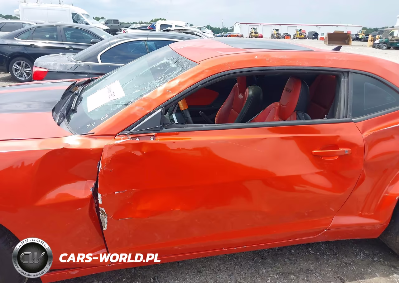 2010 Chevrolet Camaro 2Ss VIN:2G1FK1EJXA9143775 - 13