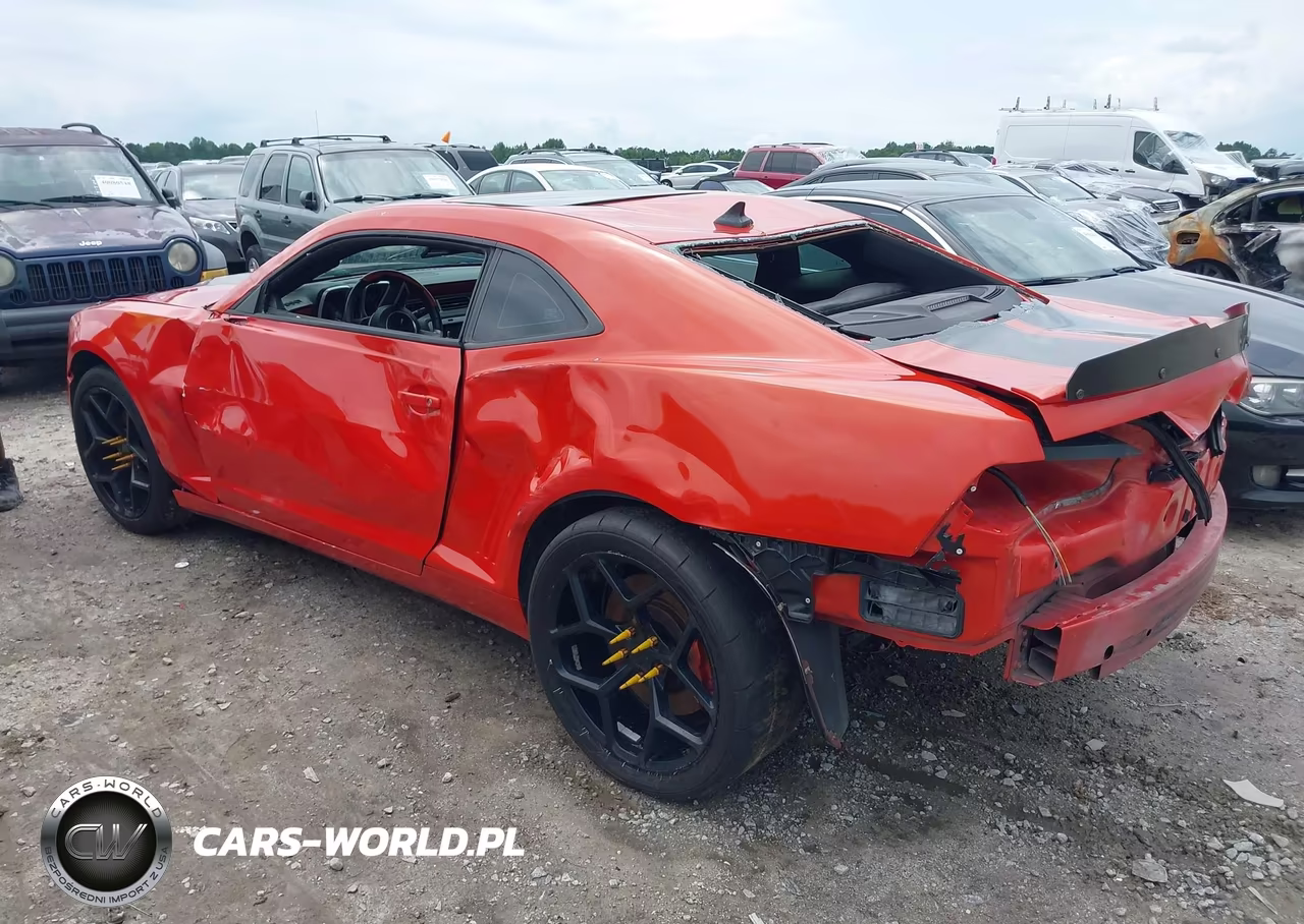 2010 Chevrolet Camaro 2Ss VIN:2G1FK1EJXA9143775 - 3