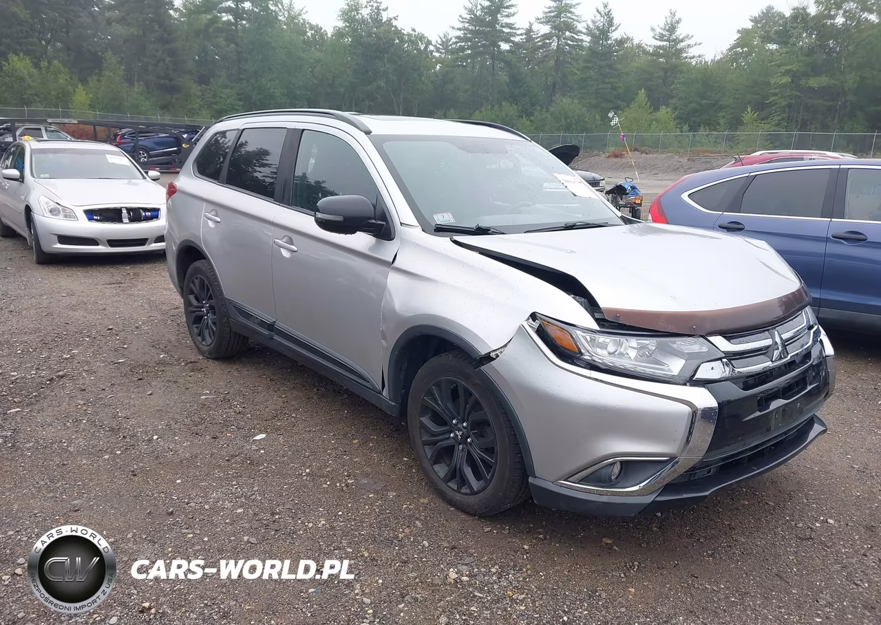 2018 Mitsubishi Outlander Le