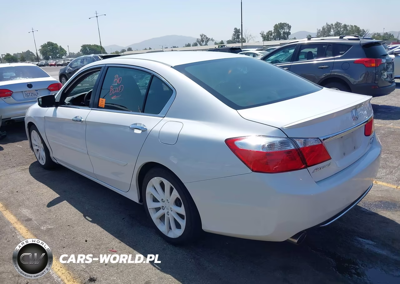 2015 Honda Accord Sport VIN:1HGCR2F50FA149434 - 3