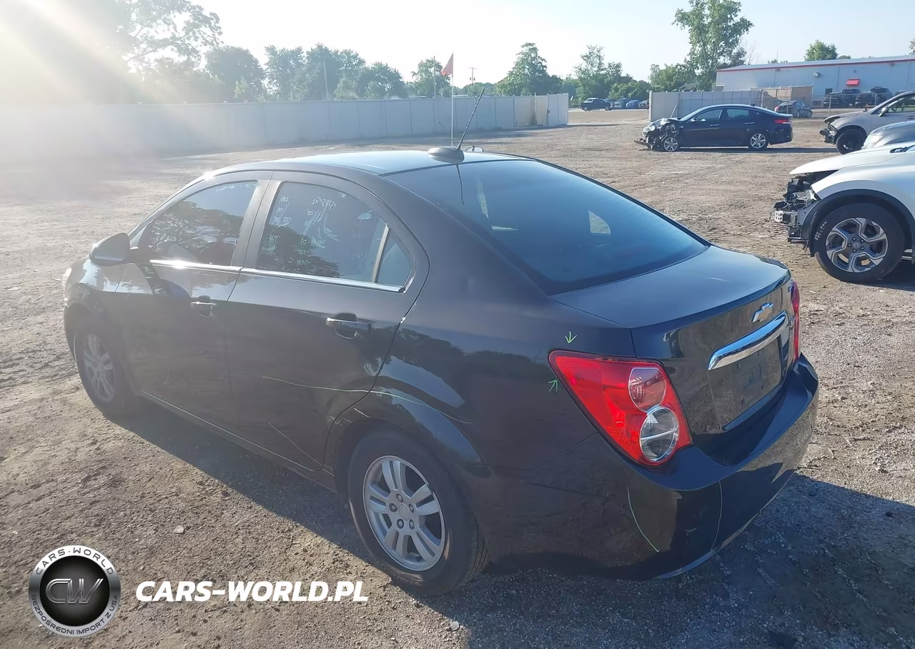 2015 Chevrolet Sonic Lt Auto VIN:1G1JC5SB6F4157498 - 3