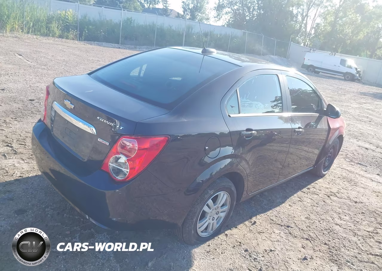 2015 Chevrolet Sonic Lt Auto VIN:1G1JC5SB6F4157498 - 4