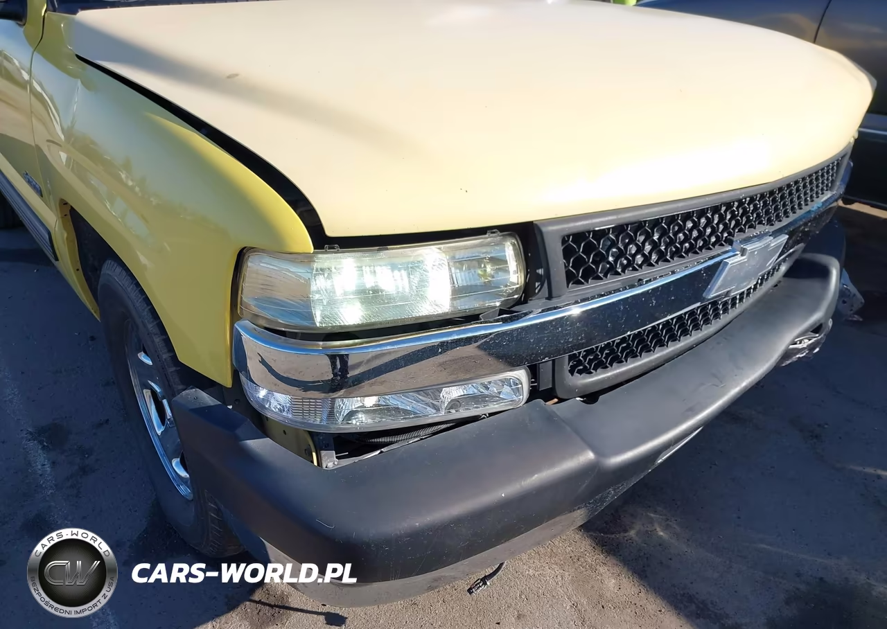 2000 Chevrolet Silverado C1500 VIN:1GCEC14T7YZ224879 - 19