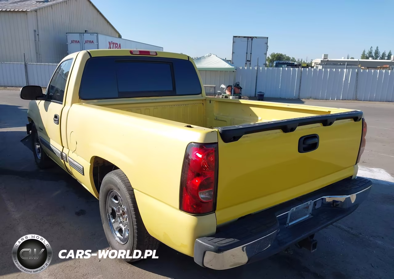 2000 Chevrolet Silverado C1500 VIN:1GCEC14T7YZ224879 - 3