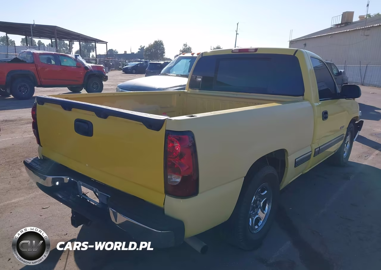 2000 Chevrolet Silverado C1500 VIN:1GCEC14T7YZ224879 - 4