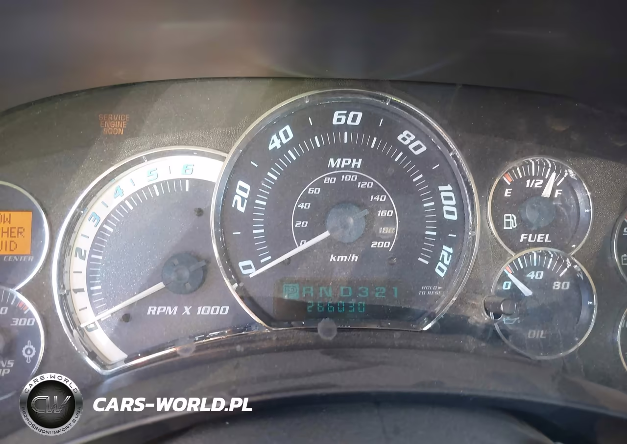 2000 Chevrolet Silverado C1500 VIN:1GCEC14T7YZ224879 - 7
