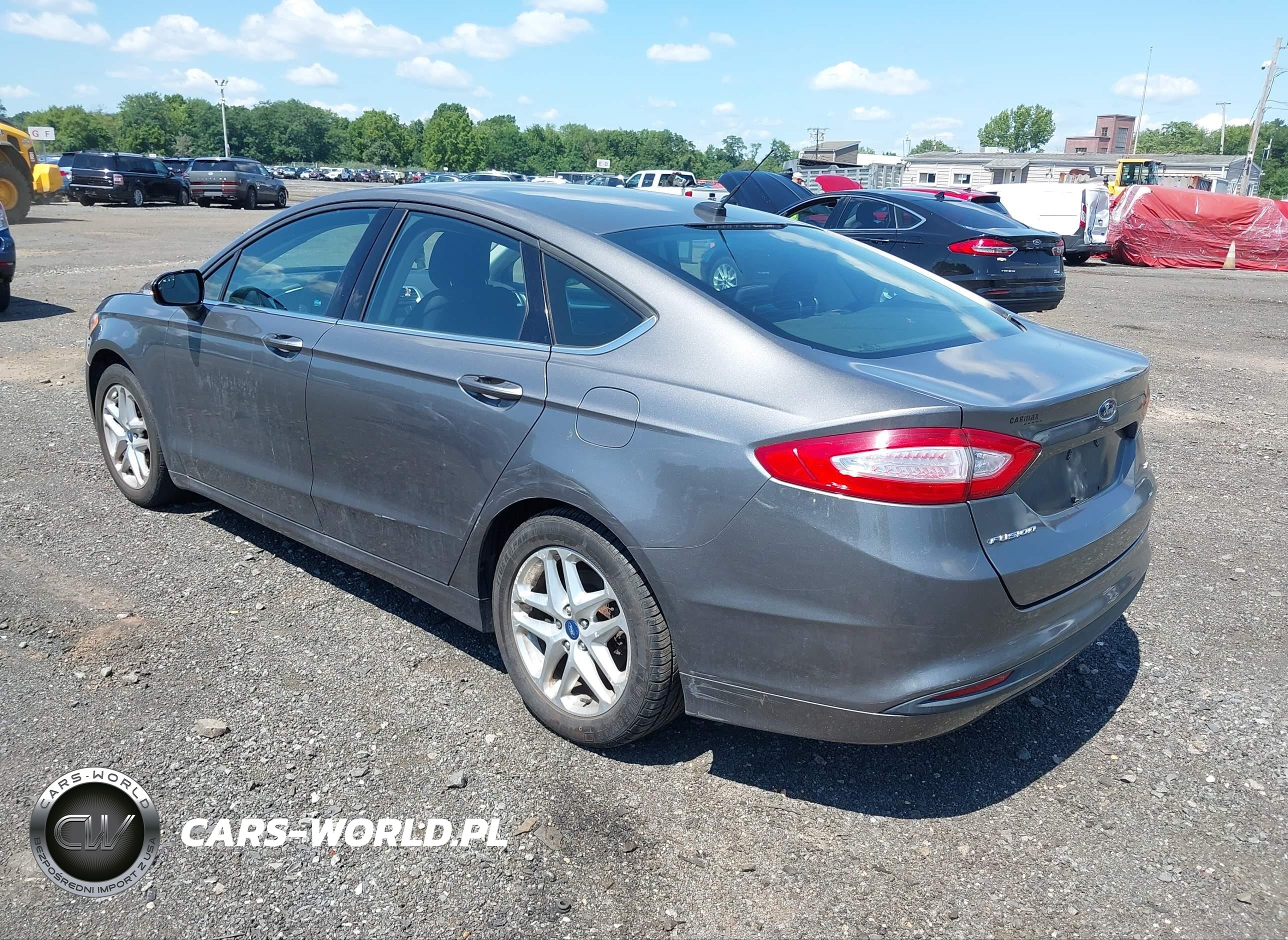 FORD FUSION VIN:3FA6P0H70DR120514 - 3