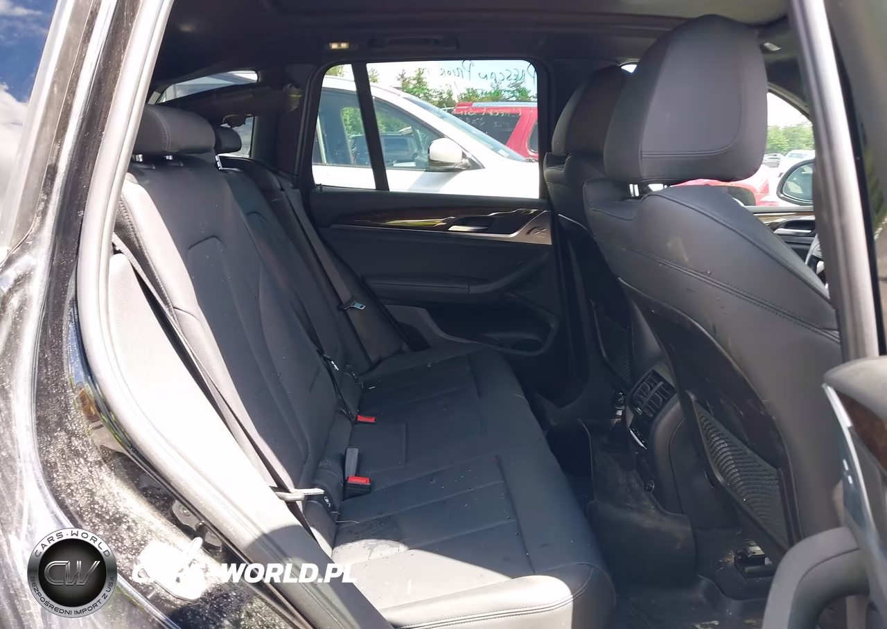 2019 BMW X3 xDrive30I VIN:5UXTR9C53KLP85452 - 8