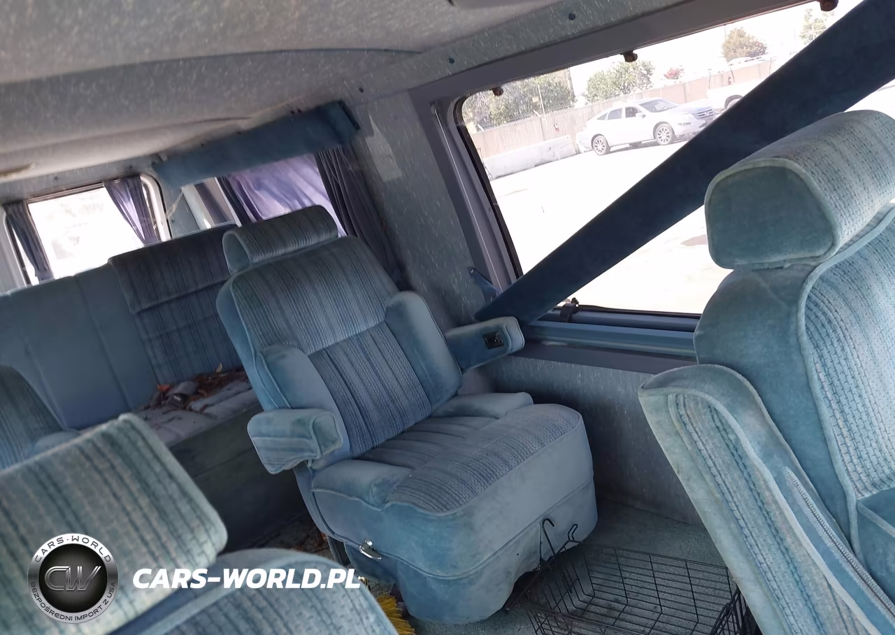 1990 Ford Econoline E150 Van VIN:1FDEE14H2LHA85728 - 8
