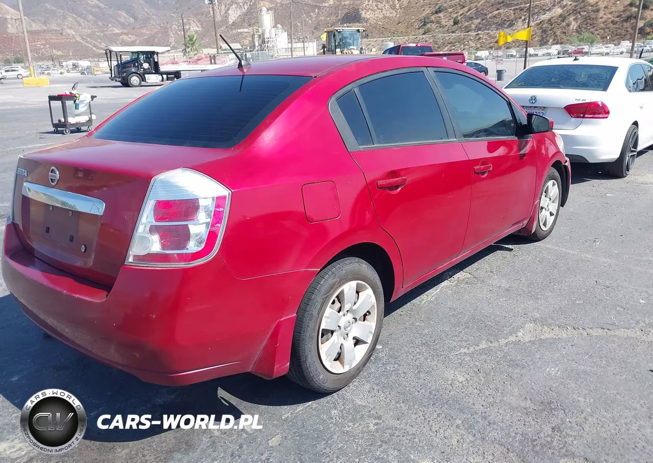 2010 Nissan Sentra 2.0 VIN:3N1AB6AP4AL631354 - 4
