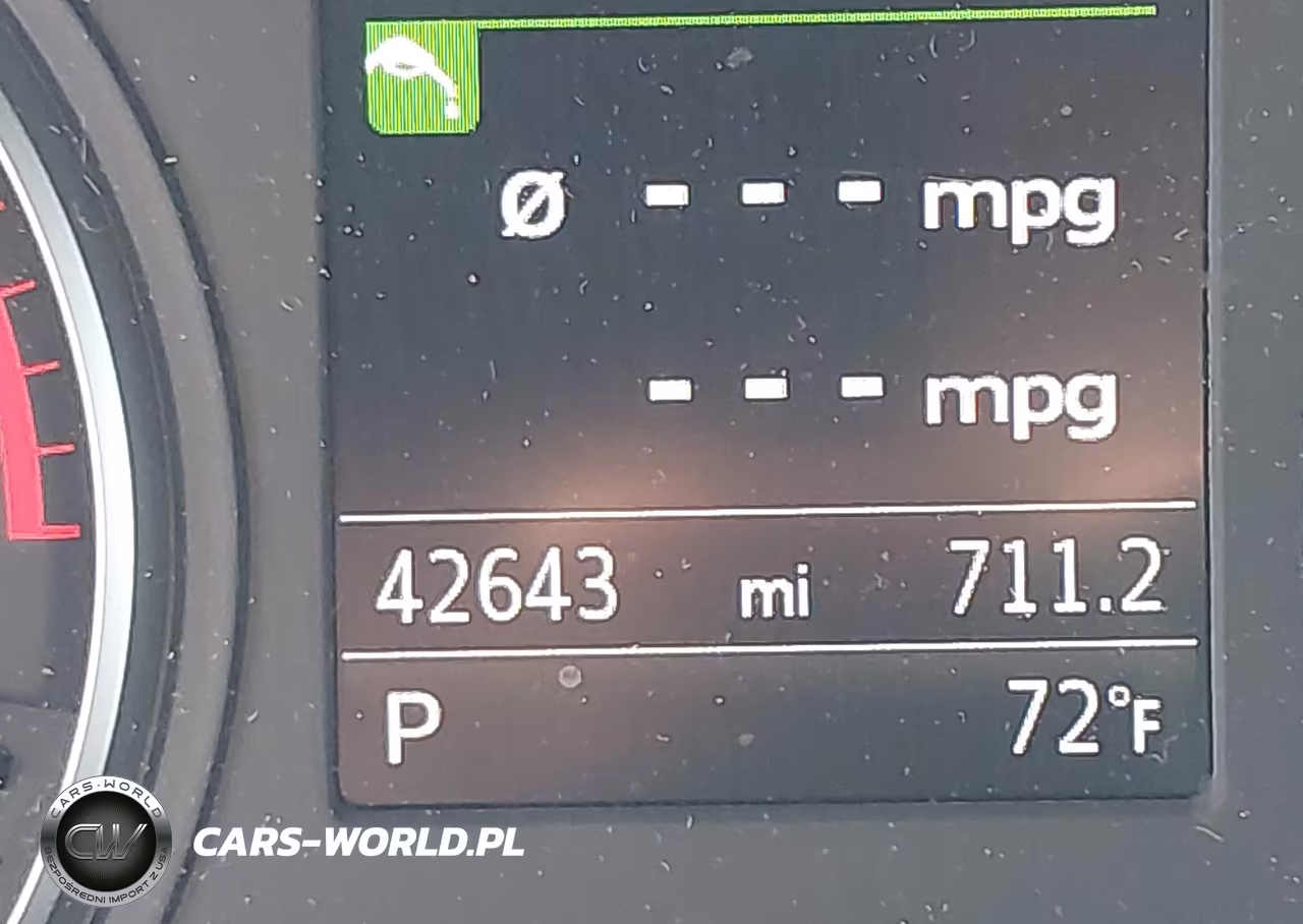 2019 Audi A3 Premium Plus VIN:WAUGUGFFXK1010908 - 16