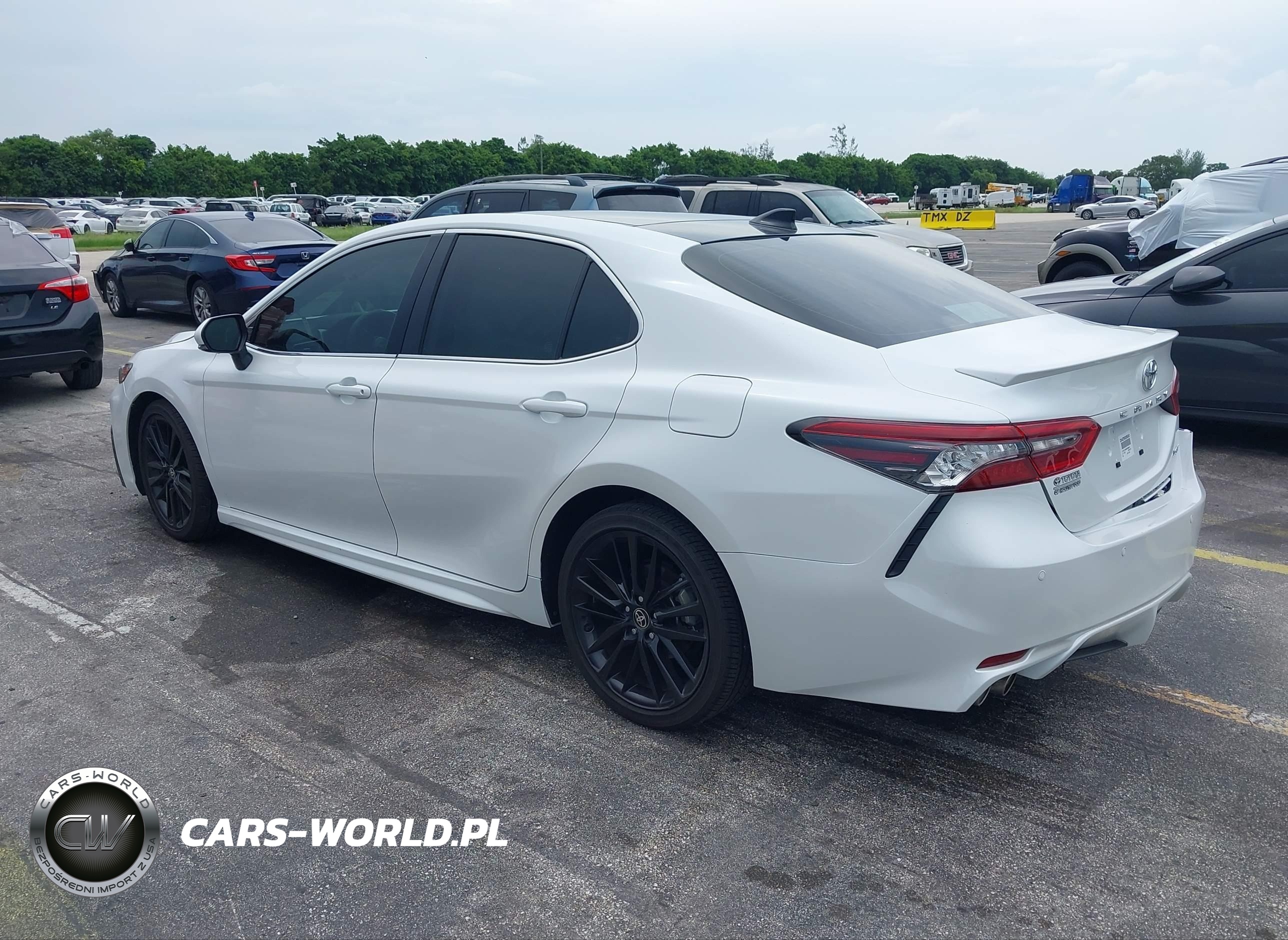 TOYOTA CAMRY VIN:4T1KZ1AK8RU098040 - 3