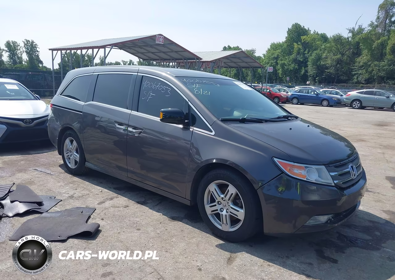 2012 Honda Odyssey Touring-Touring Elite