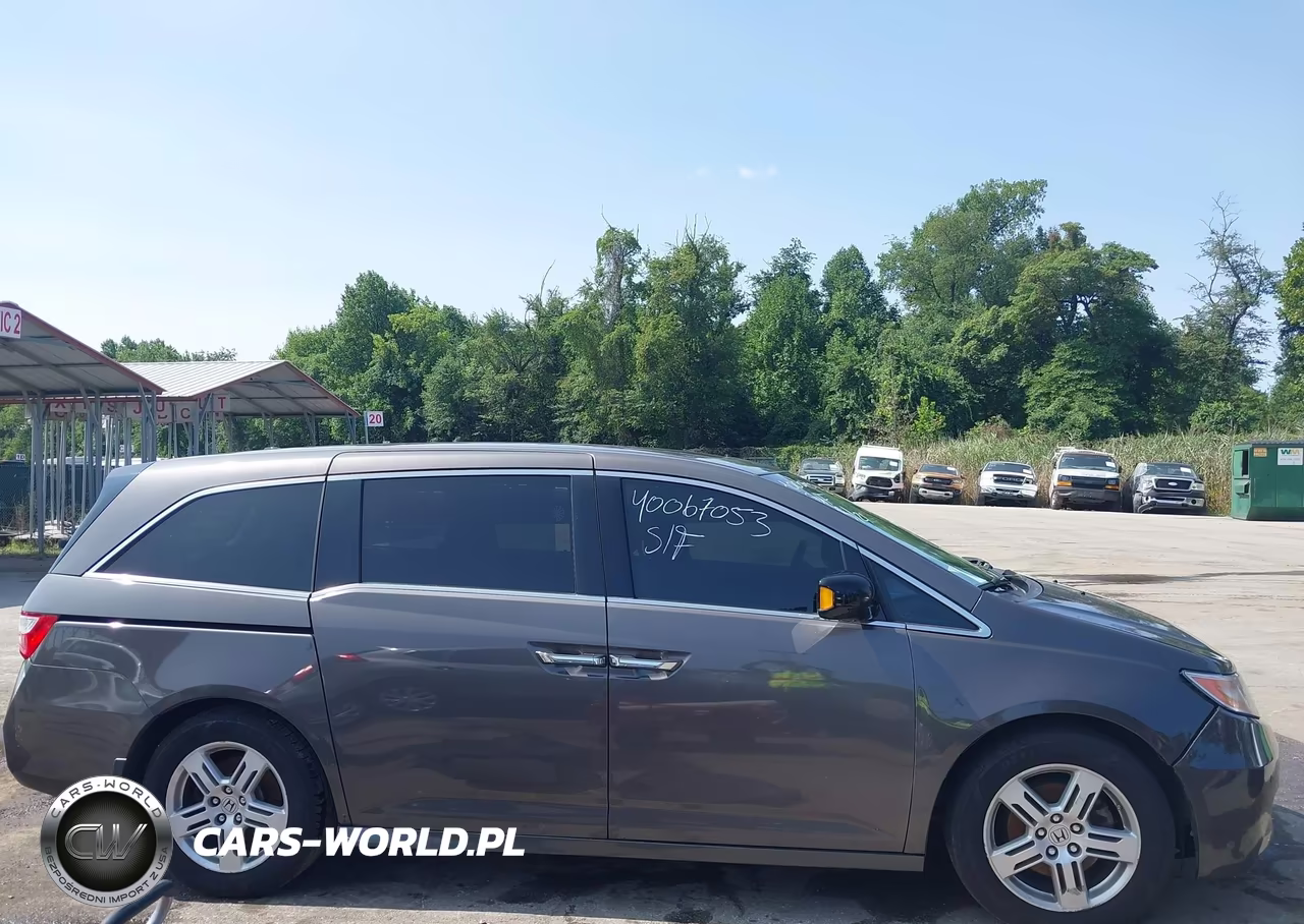 2012 Honda Odyssey Touring-Touring Elite VIN:5FNRL5H94CB010115 - 13
