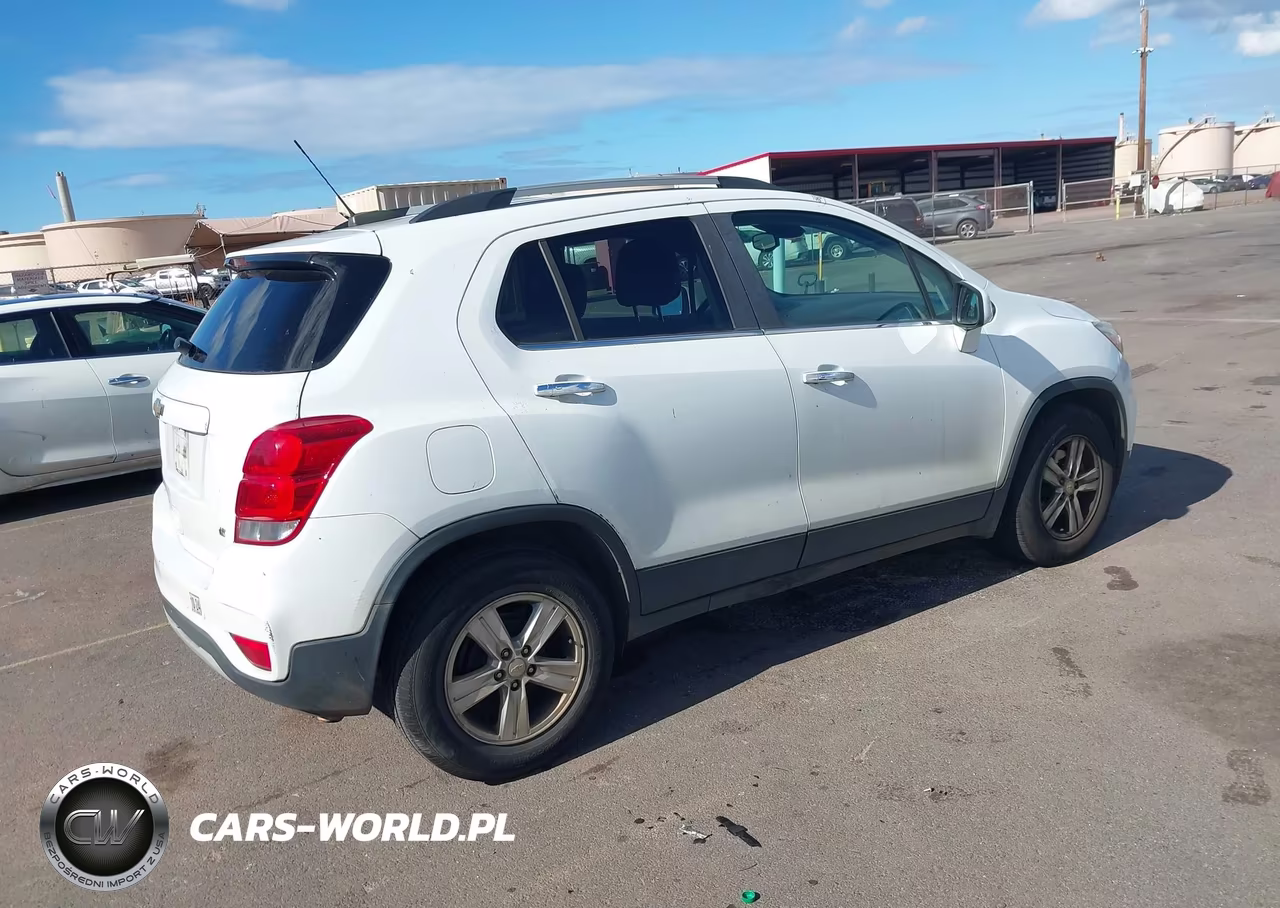 2018 Chevrolet Trax Lt VIN:KL7CJLSB9JB691820 - 4