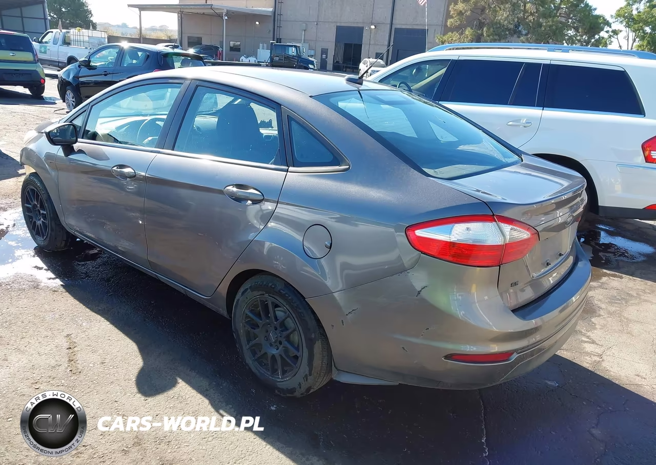 2014 Ford Fiesta Se VIN:3FADP4BJXEM240936 - 3