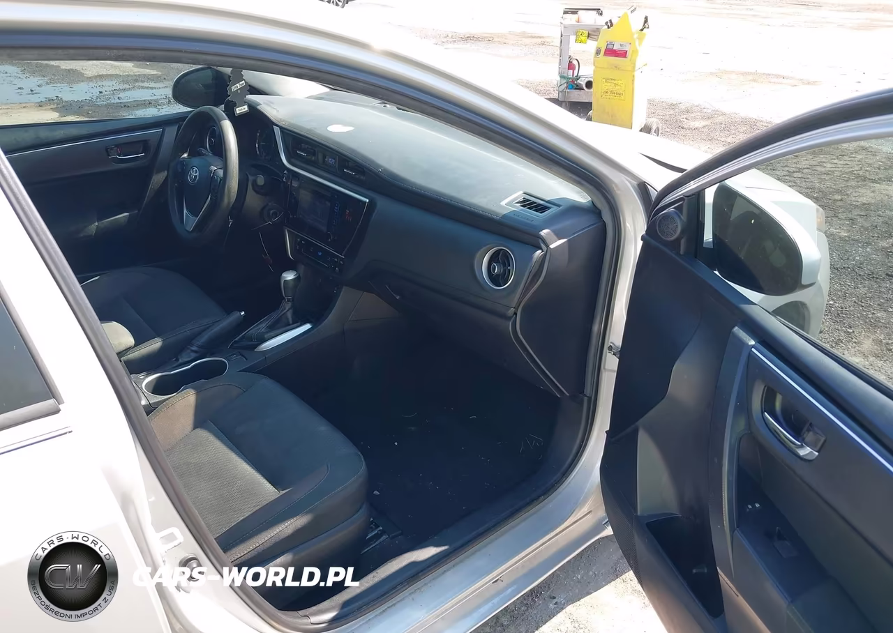2019 Toyota Corolla Le VIN:2T1BURHE7KC188171 - 5