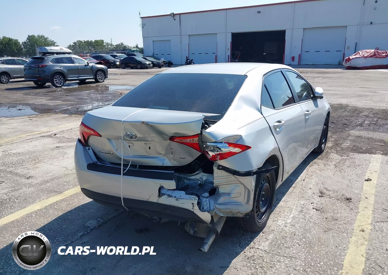 2019 Toyota Corolla Le VIN:2T1BURHE7KC188171 - 6