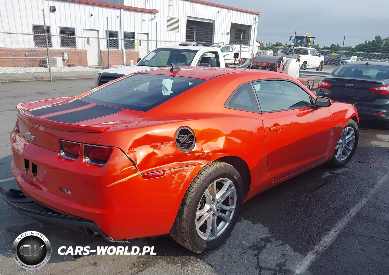 2013 Chevrolet Camaro 1Lt VIN:2G1FB1E34D9219335 - 4