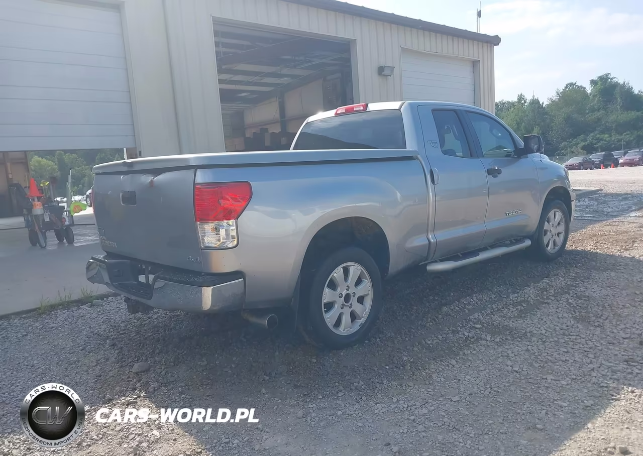 2011 Toyota Tundra Grade 4.6L V8 VIN:5TFUM5F17BX018928 - 4