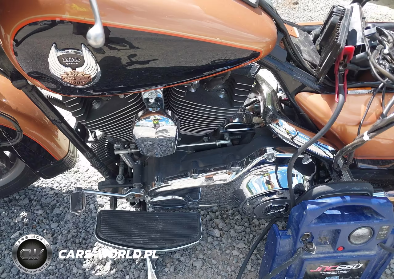 2008 Harley-Davidson Flhtcui 105Th Anniversary Edition VIN:1HD1FC4478Y621264 - 9