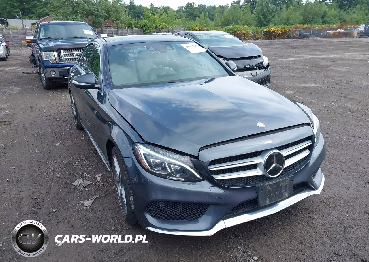 2015 Mercedes-Benz C 400 4Matic