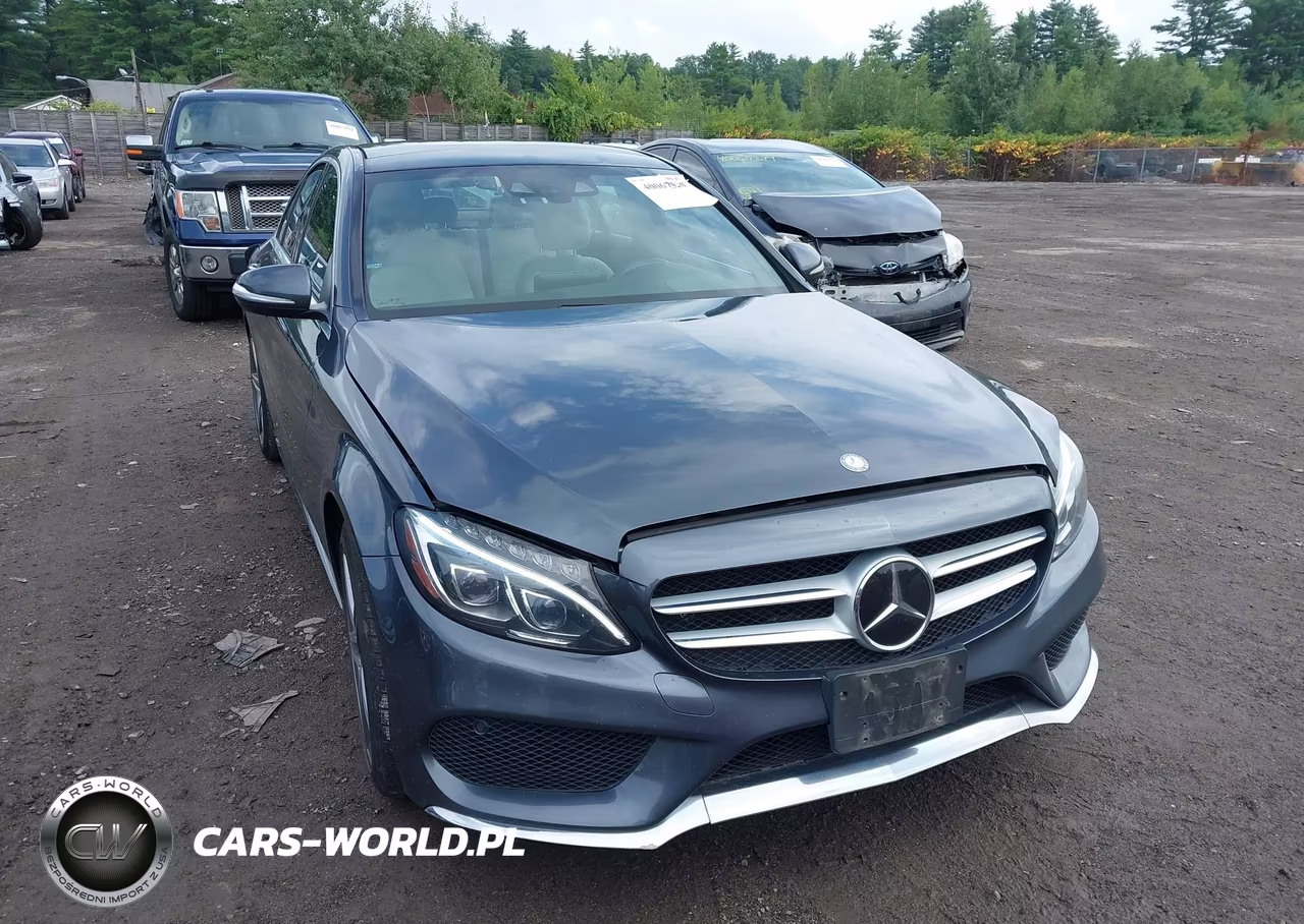 2015 Mercedes-Benz C 400 4Matic VIN:55SWF6GBXFU009221 - 12