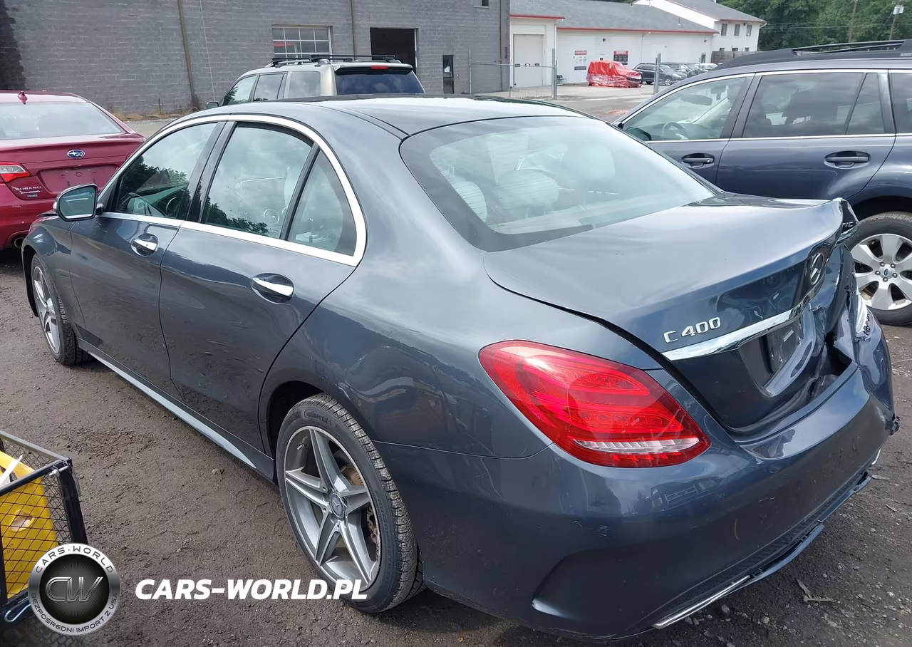 2015 Mercedes-Benz C 400 4Matic VIN:55SWF6GBXFU009221 - 14