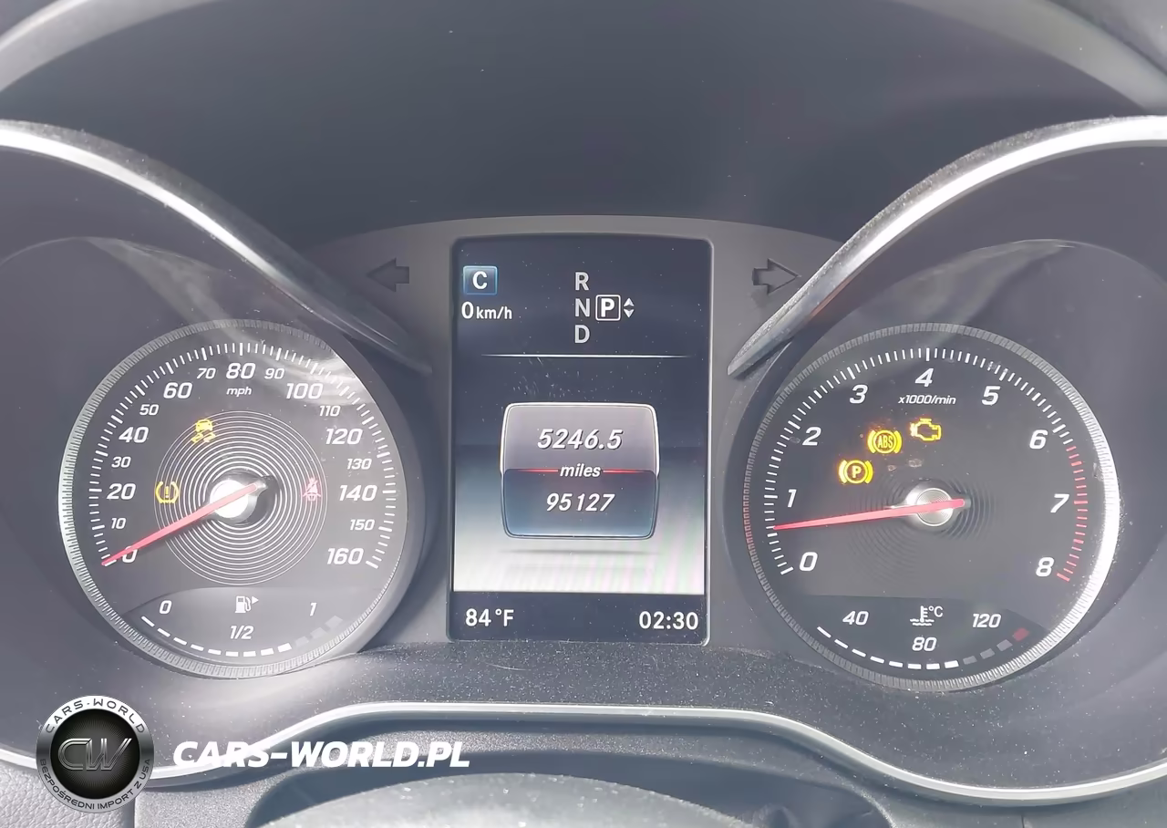 2015 Mercedes-Benz C 400 4Matic VIN:55SWF6GBXFU009221 - 15