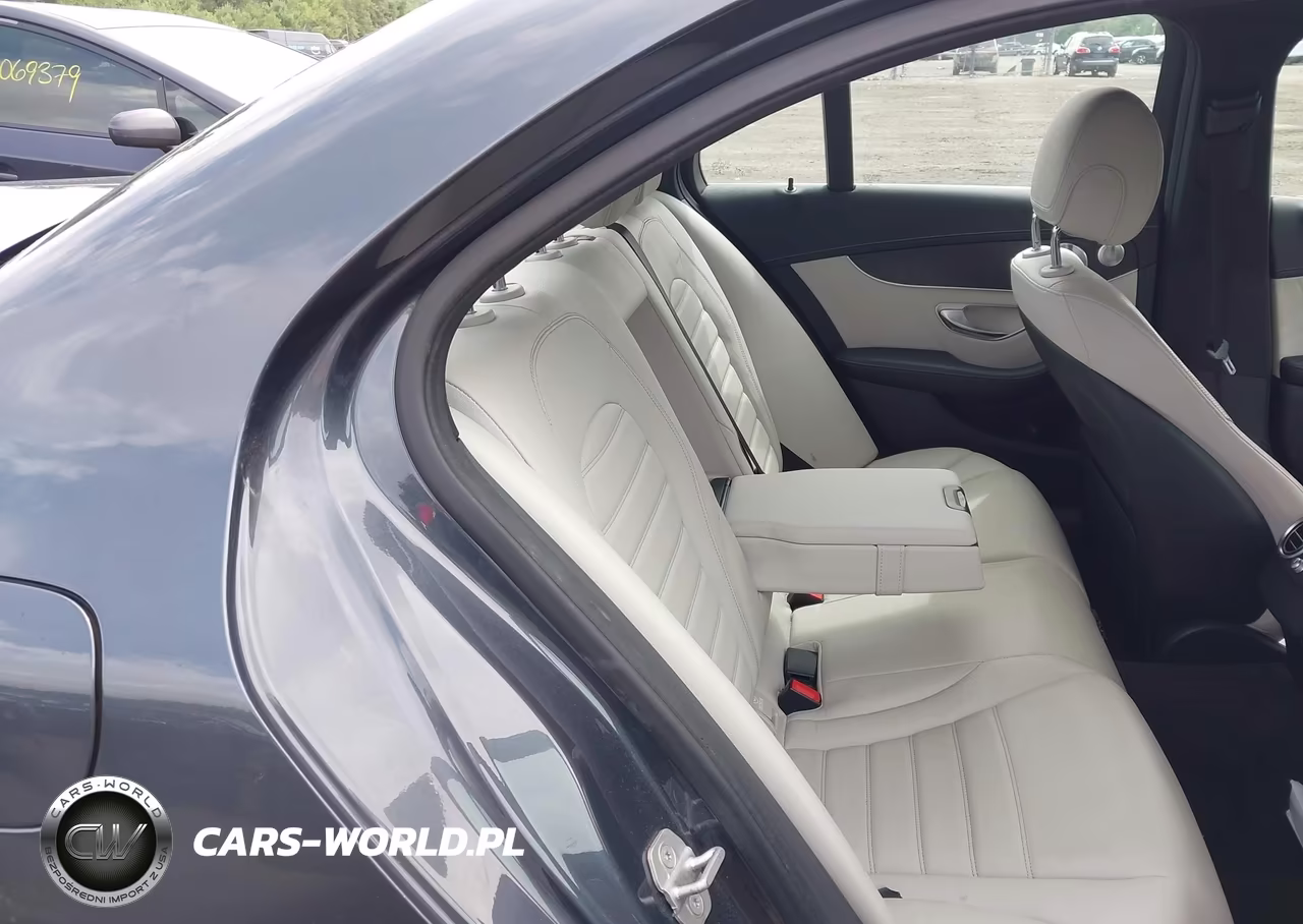 2015 Mercedes-Benz C 400 4Matic VIN:55SWF6GBXFU009221 - 8