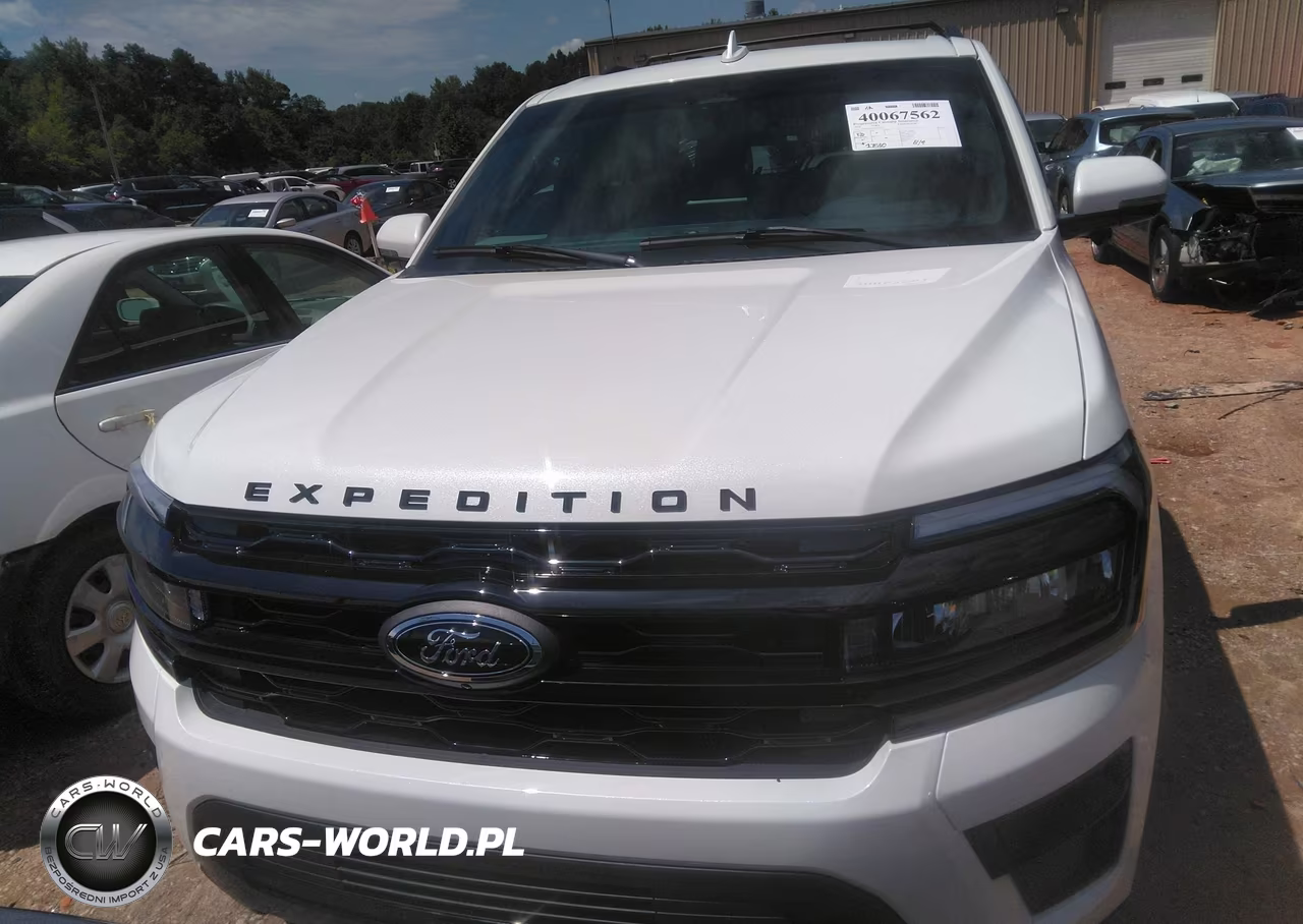 2024 Ford Expedition Limited VIN:1FMJU2A85REA61025 - 12