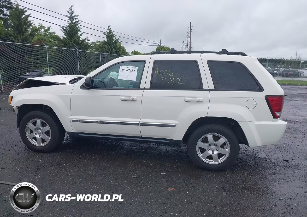 2010 Jeep Grand Cherokee Laredo VIN:1J4PS4GK9AC146981 - 15