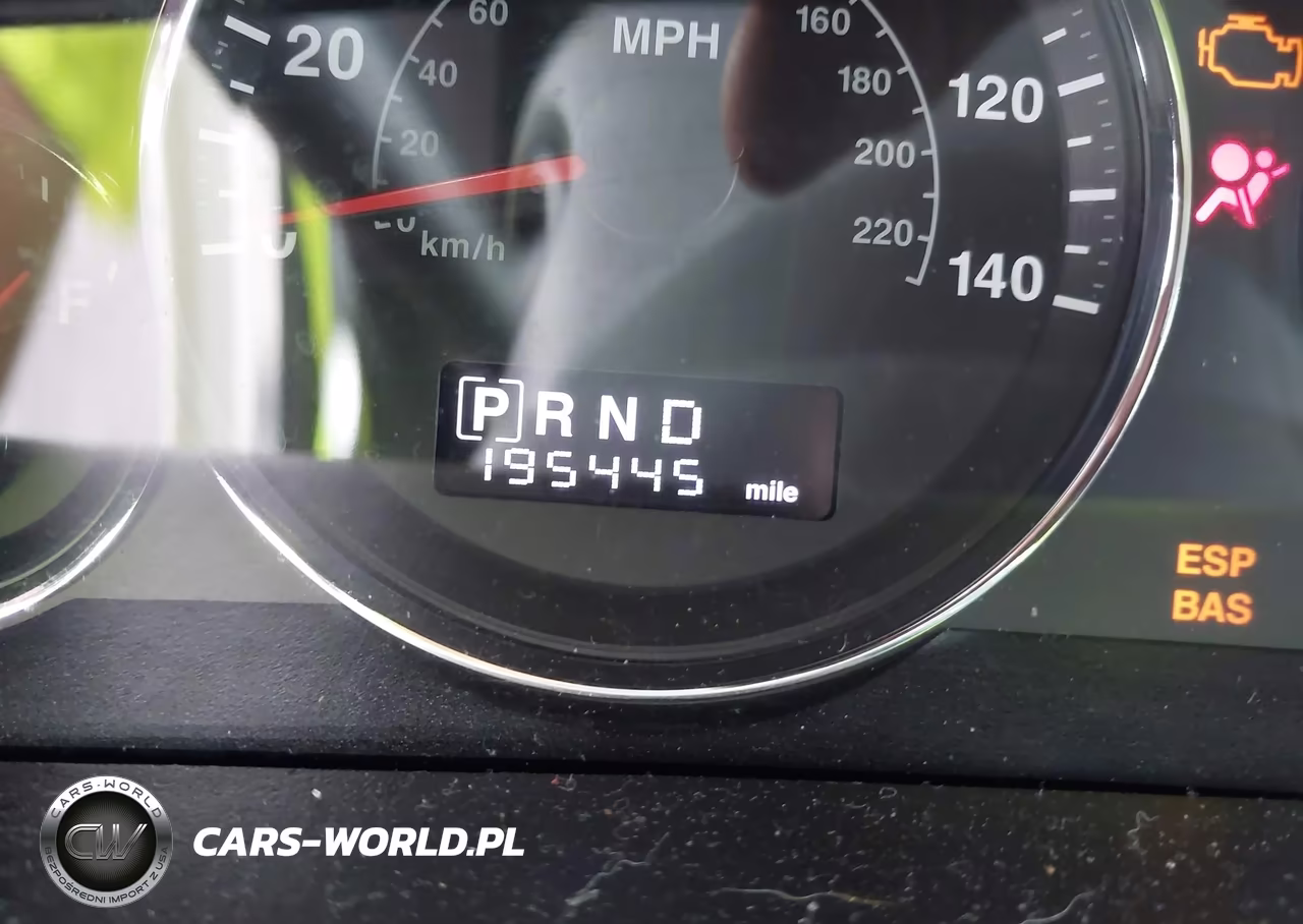 2010 Jeep Grand Cherokee Laredo VIN:1J4PS4GK9AC146981 - 16
