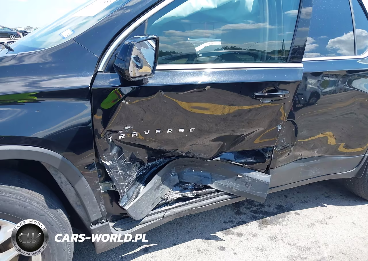 2019 Chevrolet Traverse Ls VIN:1GNERFKW3KJ307974 - 6