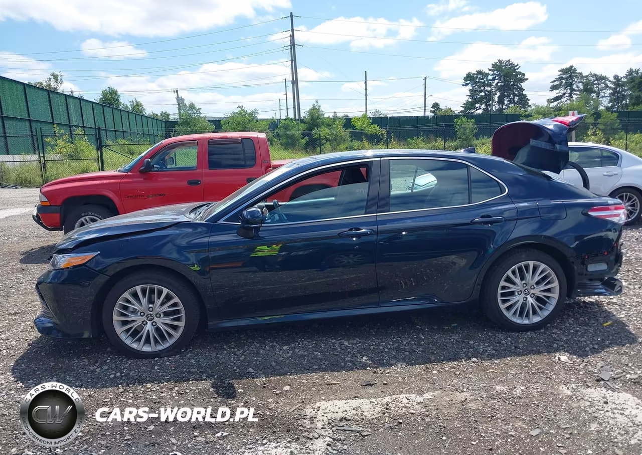2019 Toyota Camry Xle VIN:4T1B11HK4KU298867 - 15