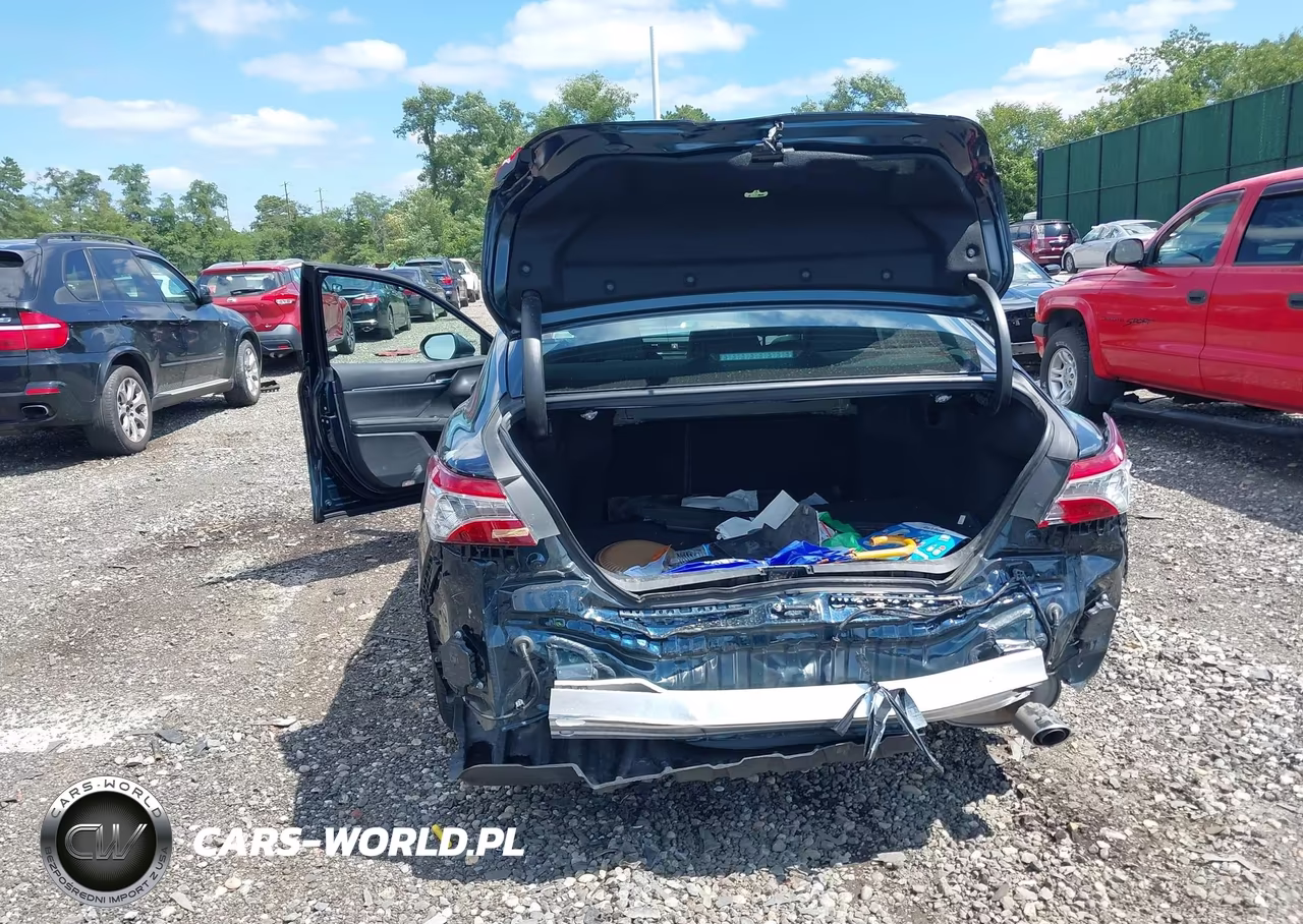 2019 Toyota Camry Xle VIN:4T1B11HK4KU298867 - 6