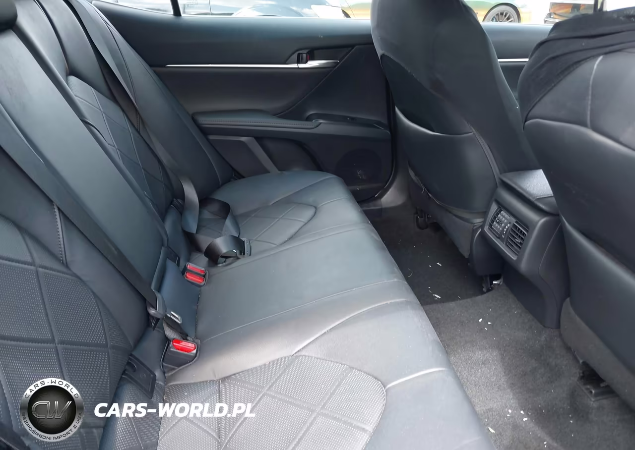 2019 Toyota Camry Xle VIN:4T1B11HK4KU298867 - 8