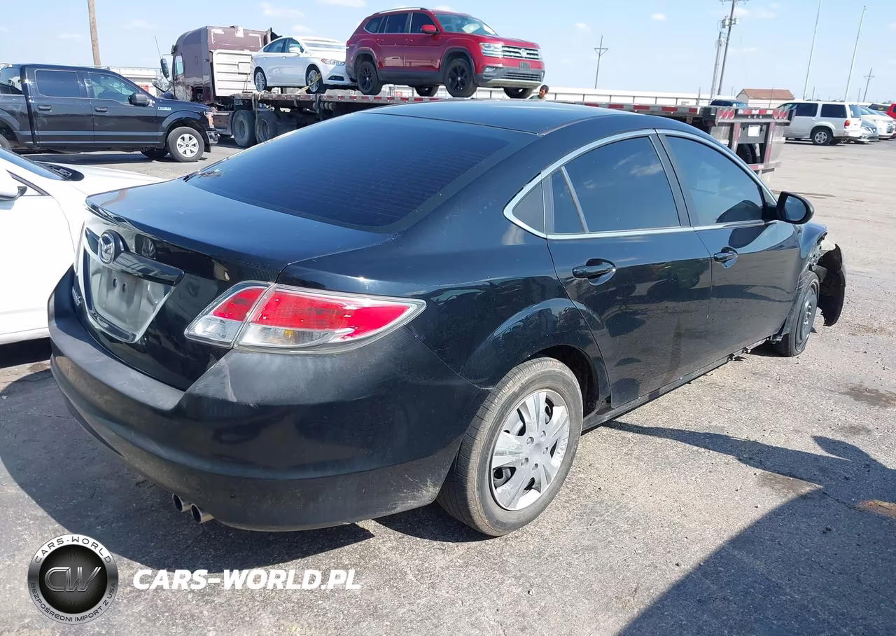 2010 Mazda Mazda6 I Sport VIN:1YVHZ8BH4A5M52350 - 4