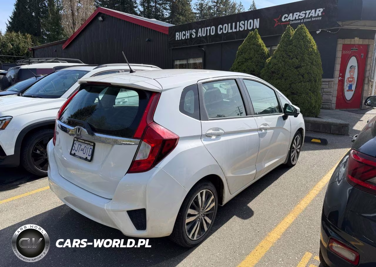 2013 Toyota Corolla Le VIN:JTDBU4EE2DJ114686 - 4